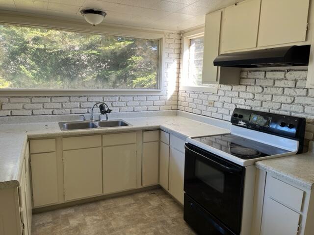 190 Belleview Avenue Rio Dell, CA 95562 - Photo 5 of 21 6. 4926