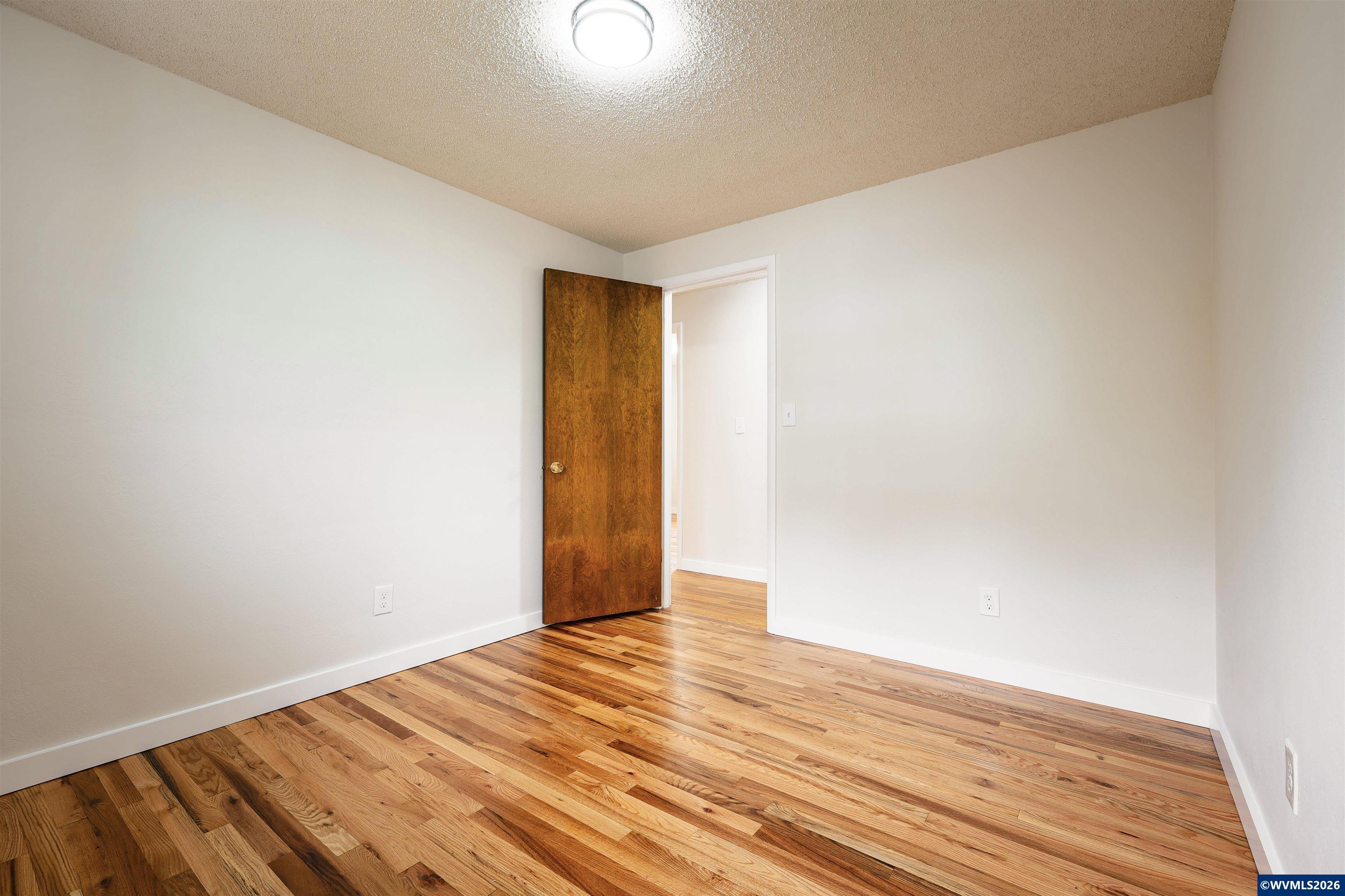 1210 Riverbend Road Northwest Salem, OR 97304 - Photo 20 of 30