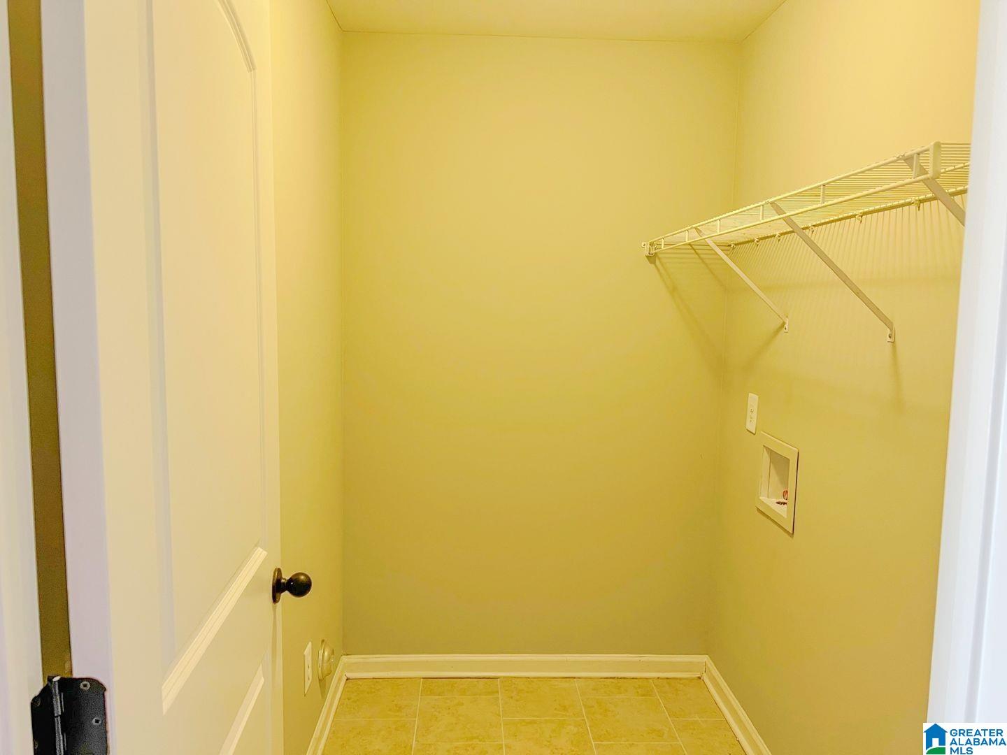 449 Marsh Circle Calera, AL 35040 - Photo 2 of 23