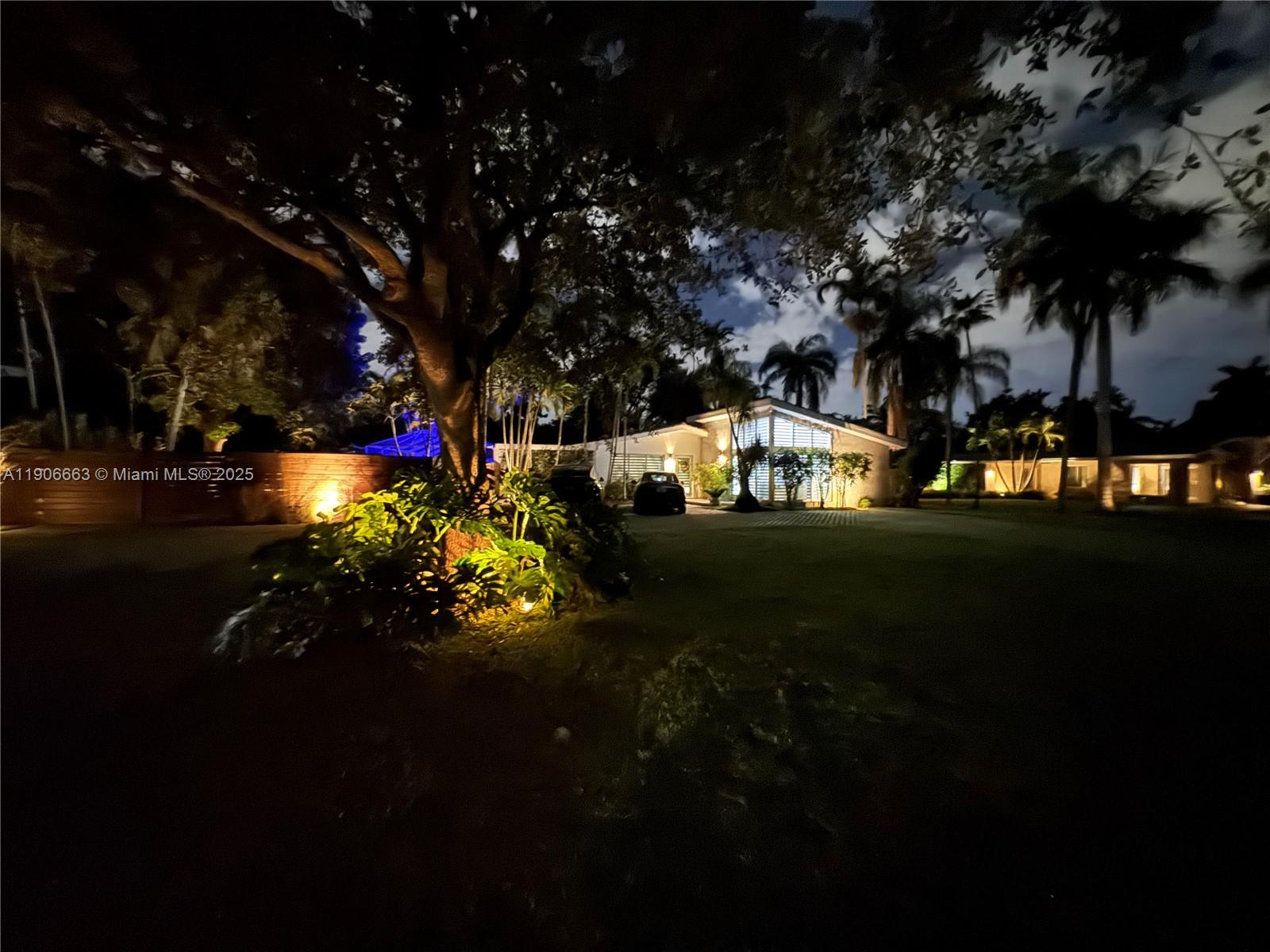 10460 Southwest 110th Street Miami, FL 33176 - Photo 75 of 80 Gallery Image 75