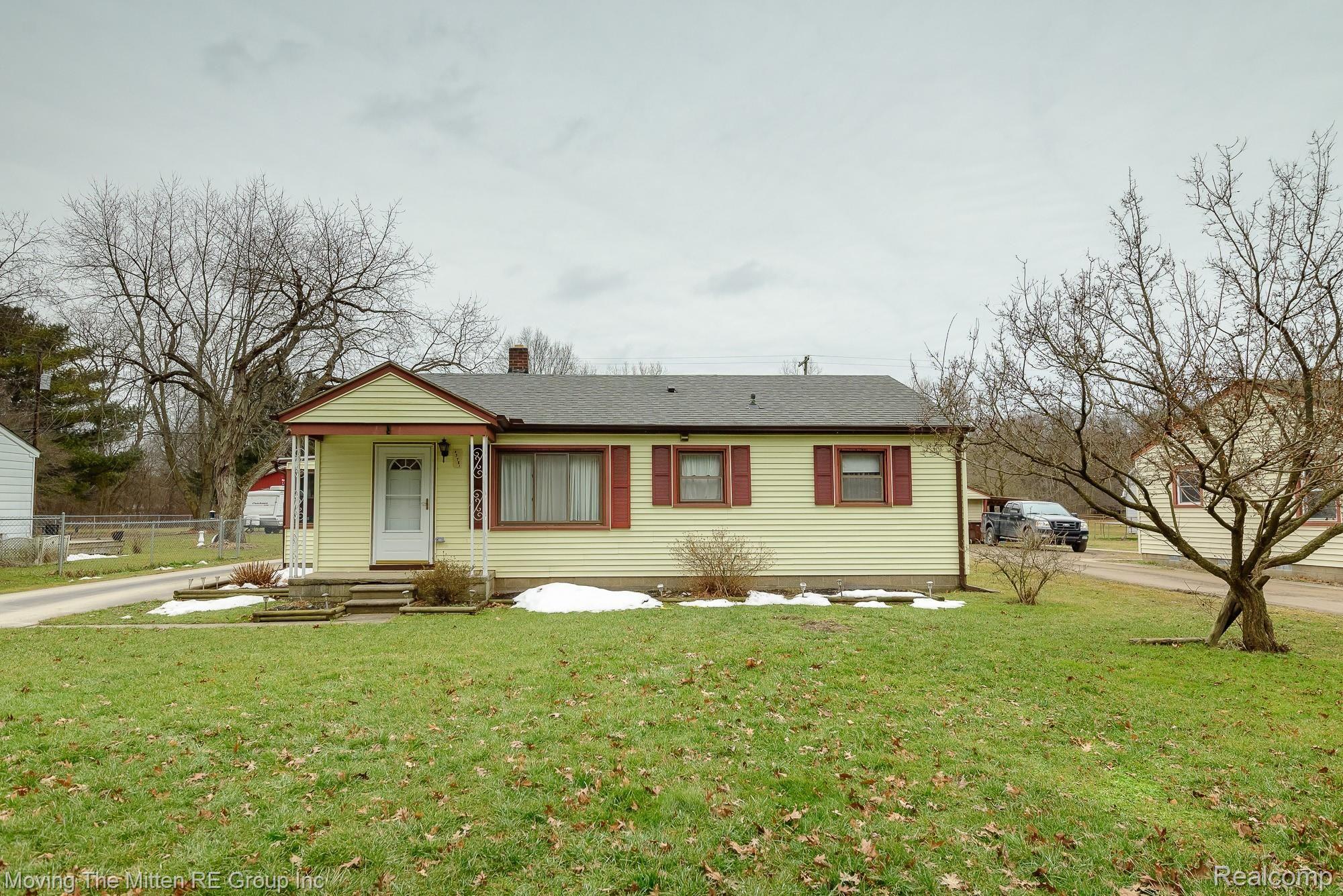 45781 Harris Road Belleville, MI 48111 - Photo 1 of 39 MTM_45781_harris-26.jpg