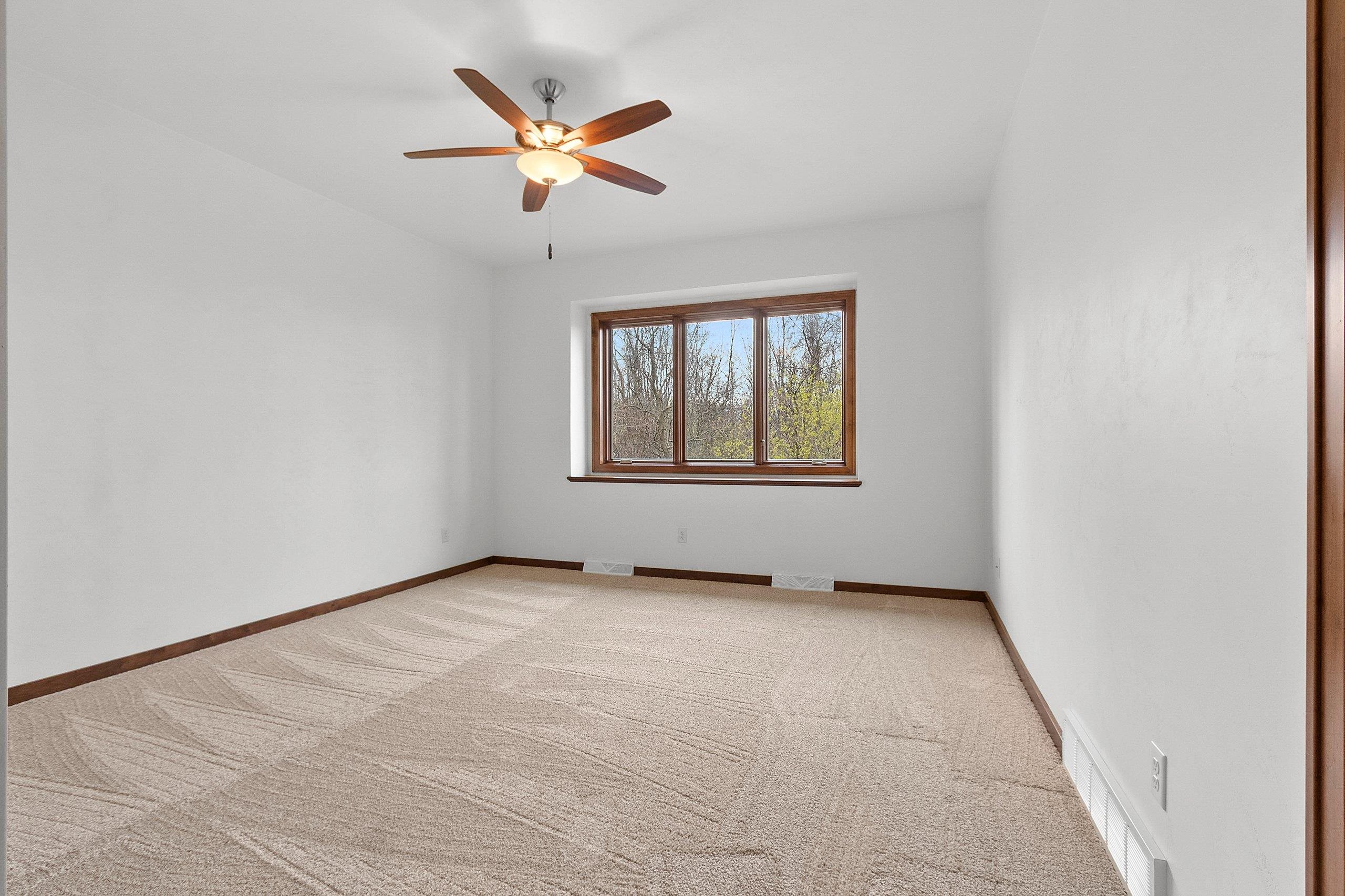 1743 Remington Ridge Way De Pere, WI 54115 - Photo 32 of 52