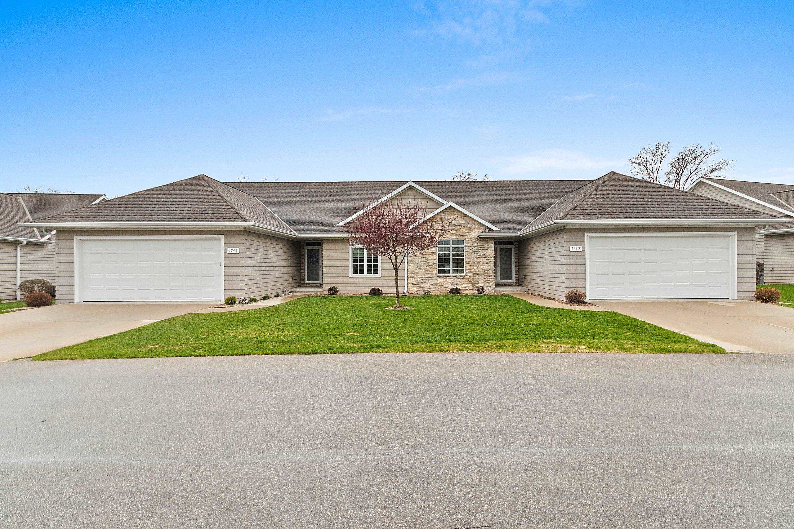 1743 Remington Ridge Way De Pere, WI 54115 - Photo 6 of 52