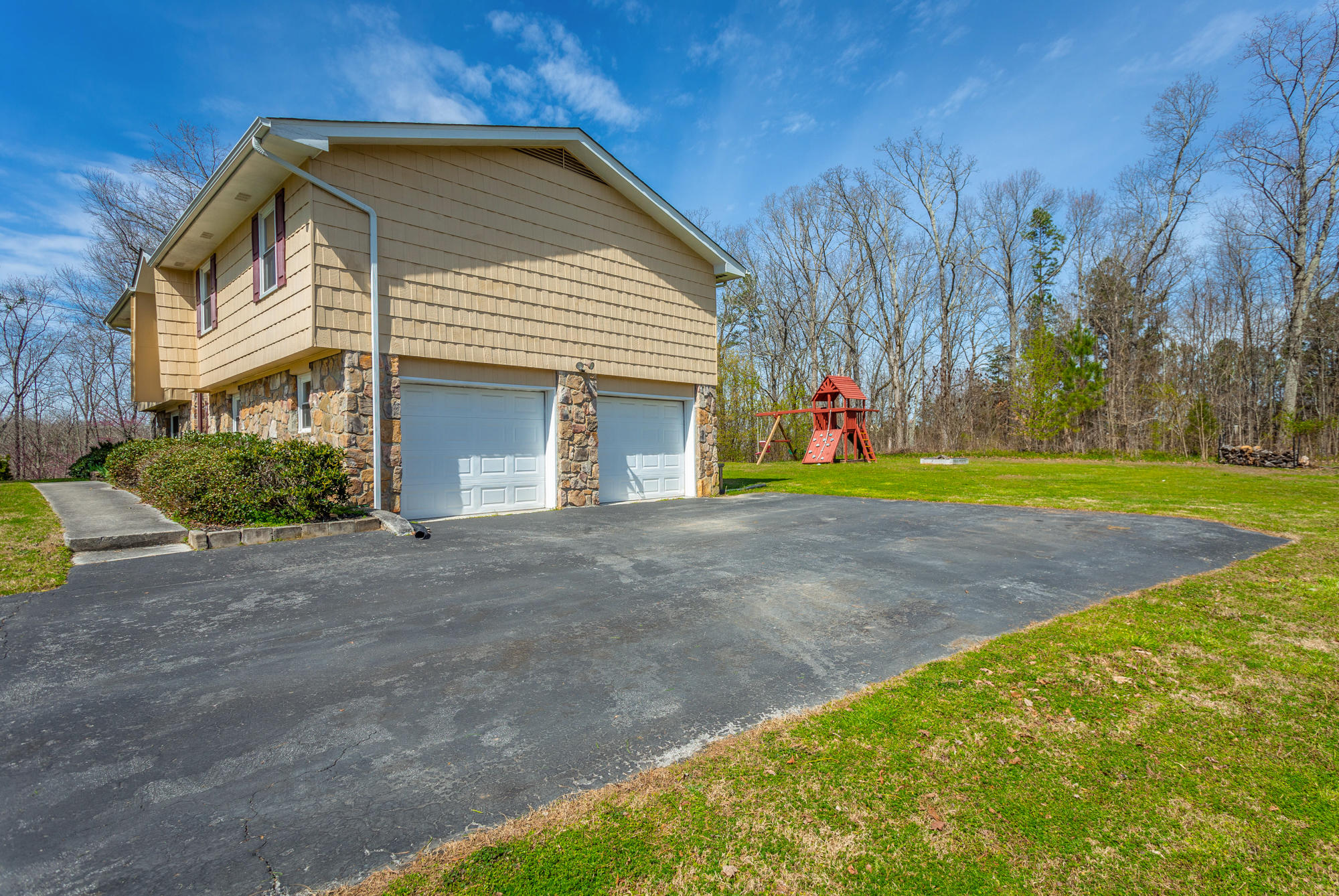 825 Woodgate Road Ringgold, GA 30736 - Photo 29 of 33 825 Woodgate Road