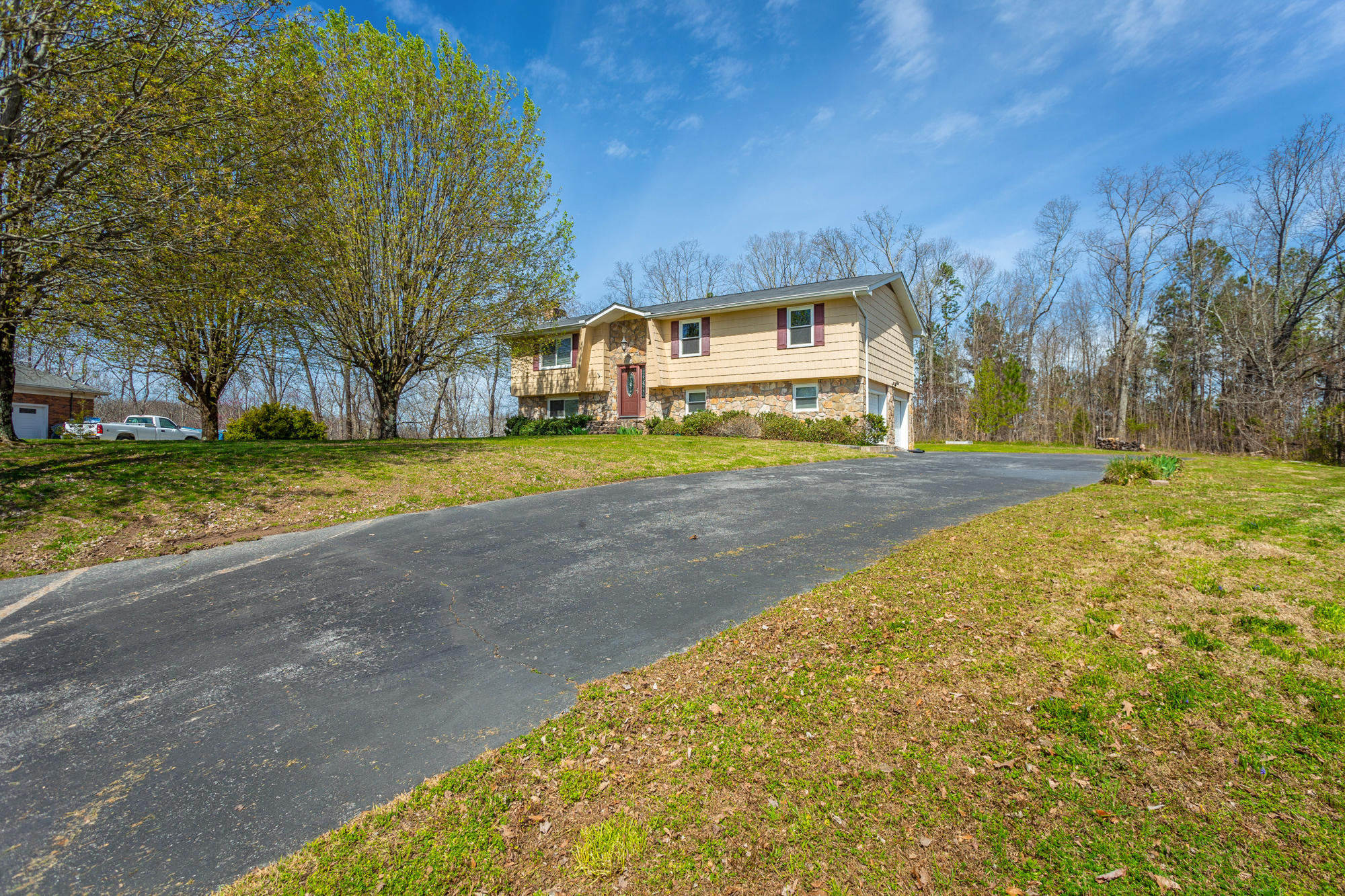 825 Woodgate Road Ringgold, GA 30736 - Photo 32 of 33 825 Woodgate Road