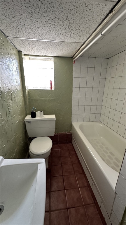 217 Plain Street Fall River, MA 02723 - Photo 8 of 36