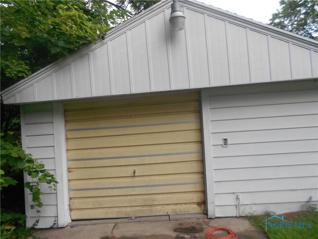 5318 Brandon Road Toledo, OH 43615 - Photo 6 of 36 Gallery Image 6