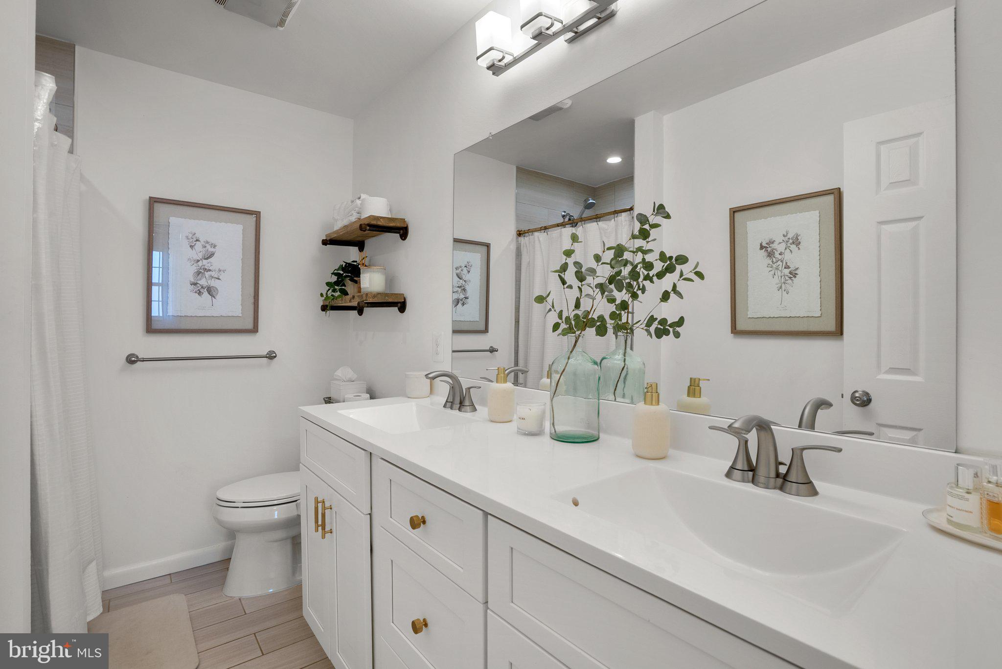 19617 Charline Manor Road Olney, MD 20832 - Photo 24 of 54 Double vanities in primary bath