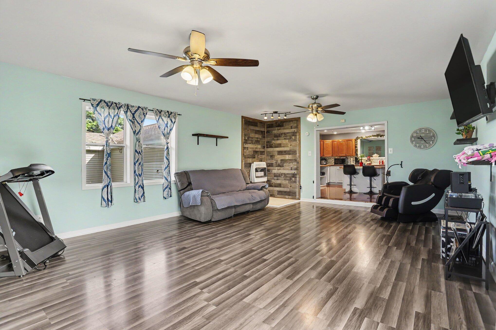 193 West Union City Road Union City, MI 49094 - Photo 7 of 17 004_file_1069