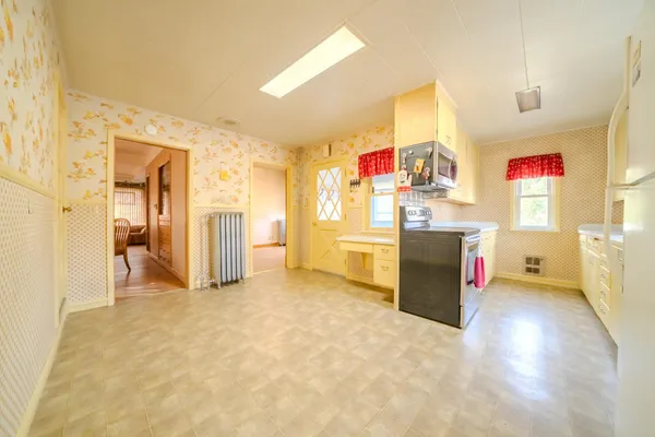 $310,000 | 201 East Minnesota Street, St. Joseph, MN 56374