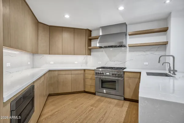 $1,749,000 | 2402 East Esplanade Lane, Unit 604, Phoenix, AZ 85016