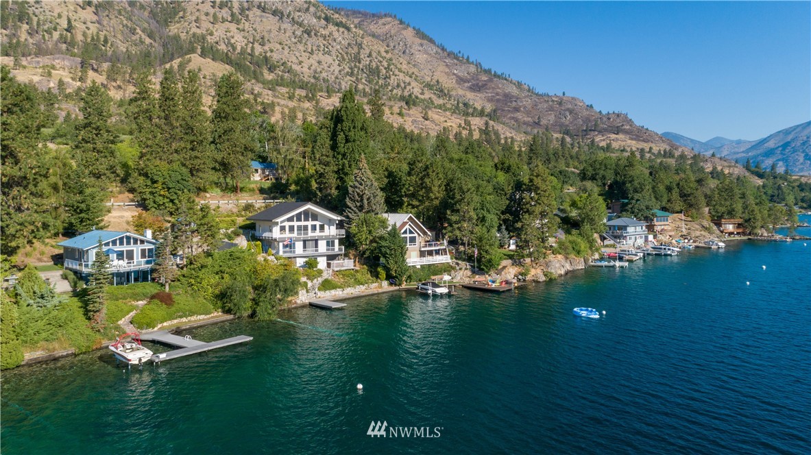 15102 South Lakeshore Road Chelan, WA 98816 - Photo 5 of 25 Gallery Image 5