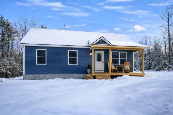 $438,000 | 11 Moore's Way, Steep Falls, ME 04085