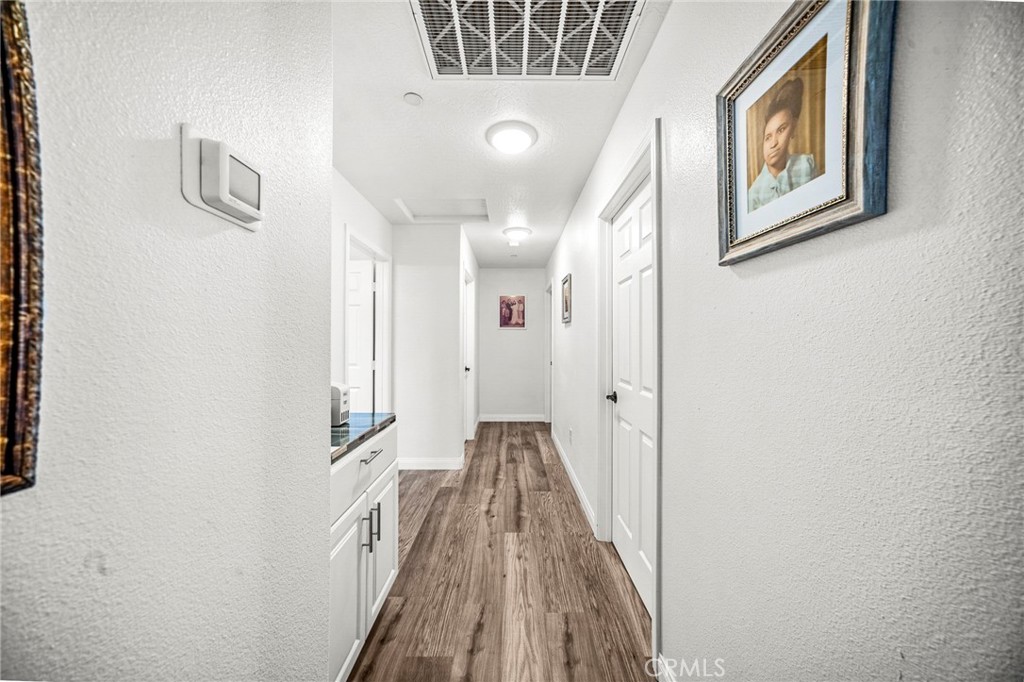 9570 Mescalero Road Phelan, CA 92371 - Photo 9 of 19 Gallery Image 9
