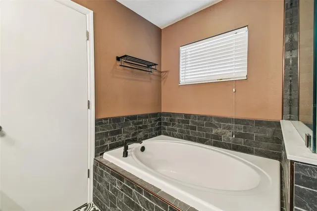 $399,900 | 2617 Pegasus Court, Brandon, FL 33511