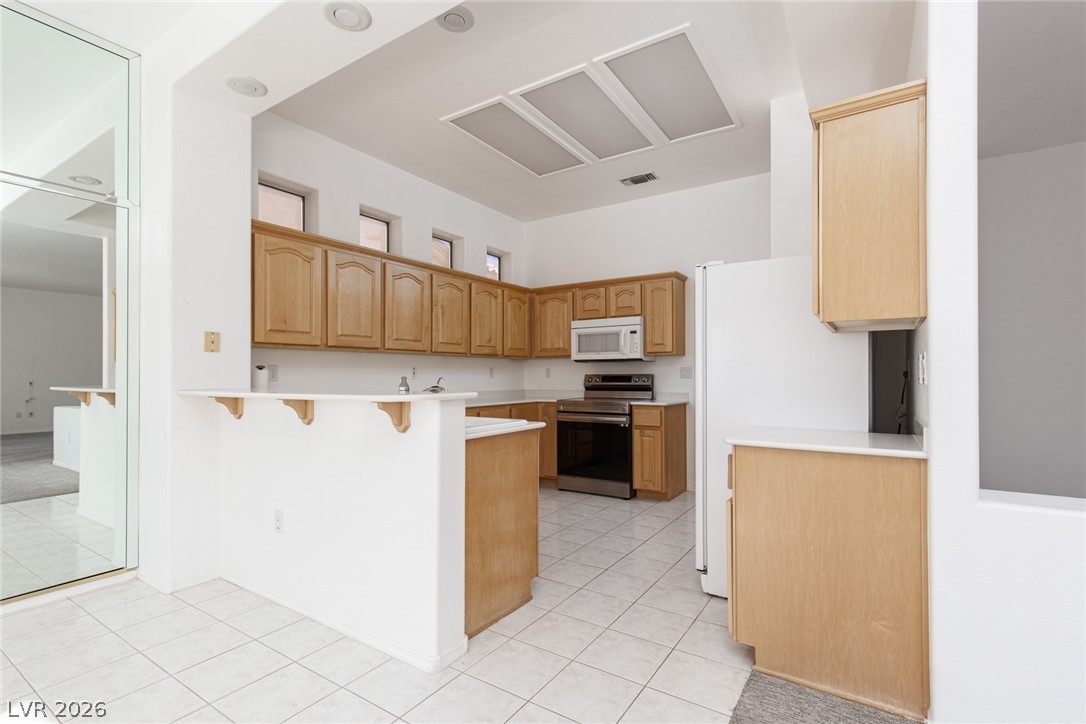 10709 Shackleton Drive Las Vegas, NV 89134 - Photo 12 of 32