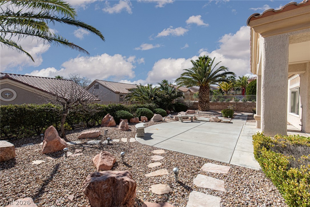 10709 Shackleton Drive Las Vegas, NV 89134 - Photo 25 of 32