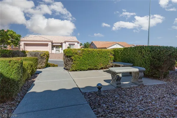 $2,499 | 10709 Shackleton Drive, Las Vegas, NV 89134