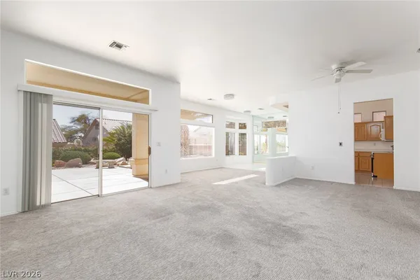 $2,499 | 10709 Shackleton Drive, Las Vegas, NV 89134