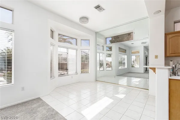 $2,499 | 10709 Shackleton Drive, Las Vegas, NV 89134