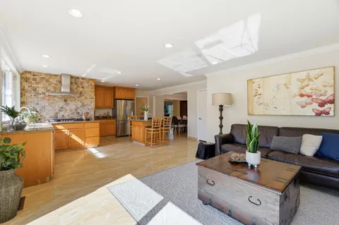 $1,999,888 | 6141 Royal Acorn Place, San Jose, CA 95120