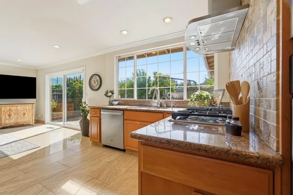 $1,999,888 | 6141 Royal Acorn Place, San Jose, CA 95120