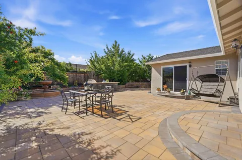 $1,999,888 | 6141 Royal Acorn Place, San Jose, CA 95120