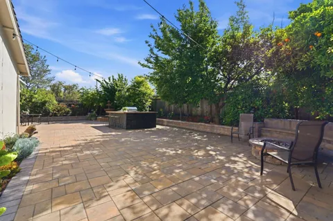 $1,999,888 | 6141 Royal Acorn Place, San Jose, CA 95120