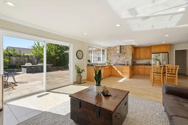 $1,999,888 | 6141 Royal Acorn Place, San Jose, CA 95120