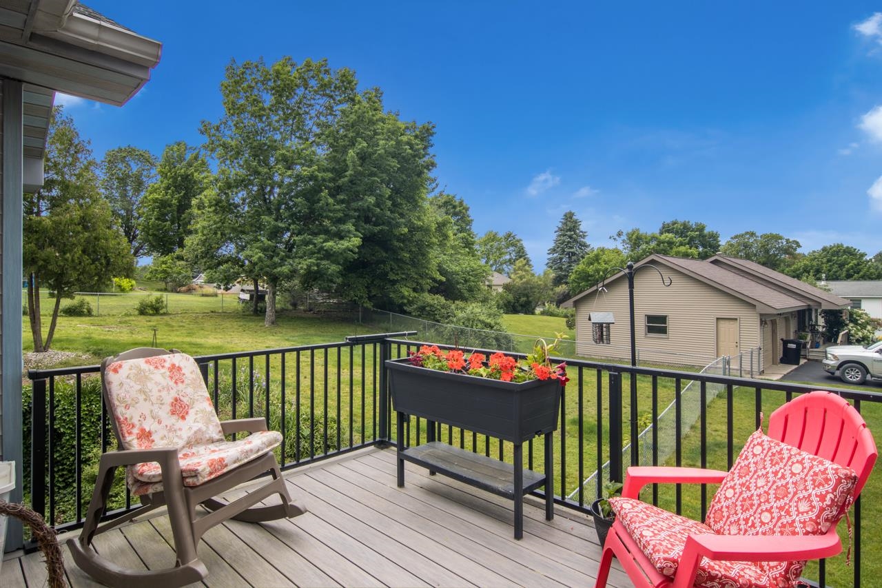 4827 Bartlett Road Williamsburg, MI 49690 - Photo 35 of 42 Gallery Image 35