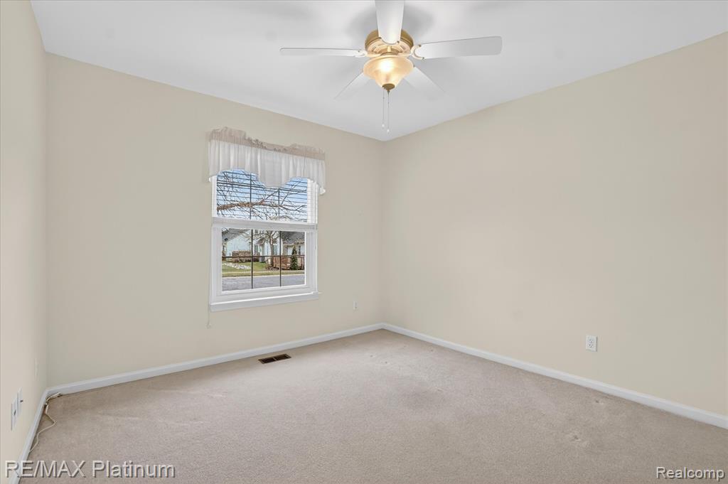 3341 Dewdrop Lane Howell, MI 48843 - Photo 26 of 46