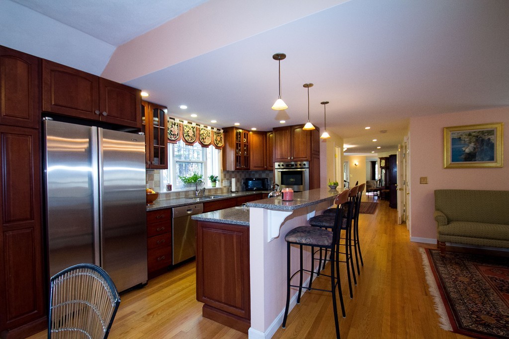 132 Cold Spring Road Westford, MA 01886 - Photo 7 of 30 Gallery Image 7