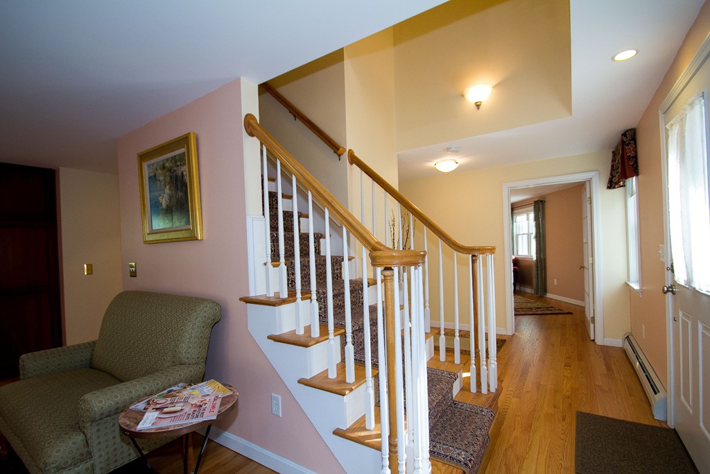 132 Cold Spring Road Westford, MA 01886 - Photo 9 of 30 Gallery Image 9