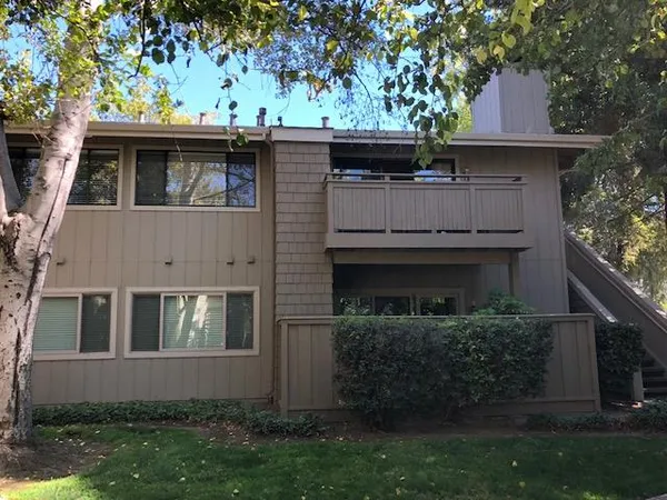 $3,250 | 5695 Makati Circle, Unit E, San Jose, CA 95123