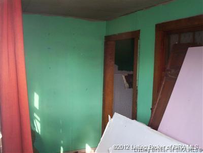 6079 South Riddle Road English, IN 47118 - Photo 3 of 4
