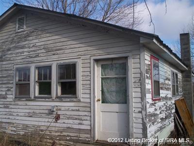 6079 South Riddle Road English, IN 47118 - Photo 4 of 4