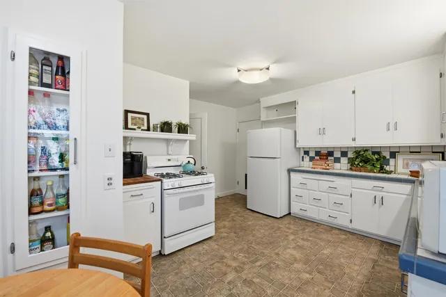 $698,000 | 1903 Bradhoff Avenue, San Leandro, CA 94577