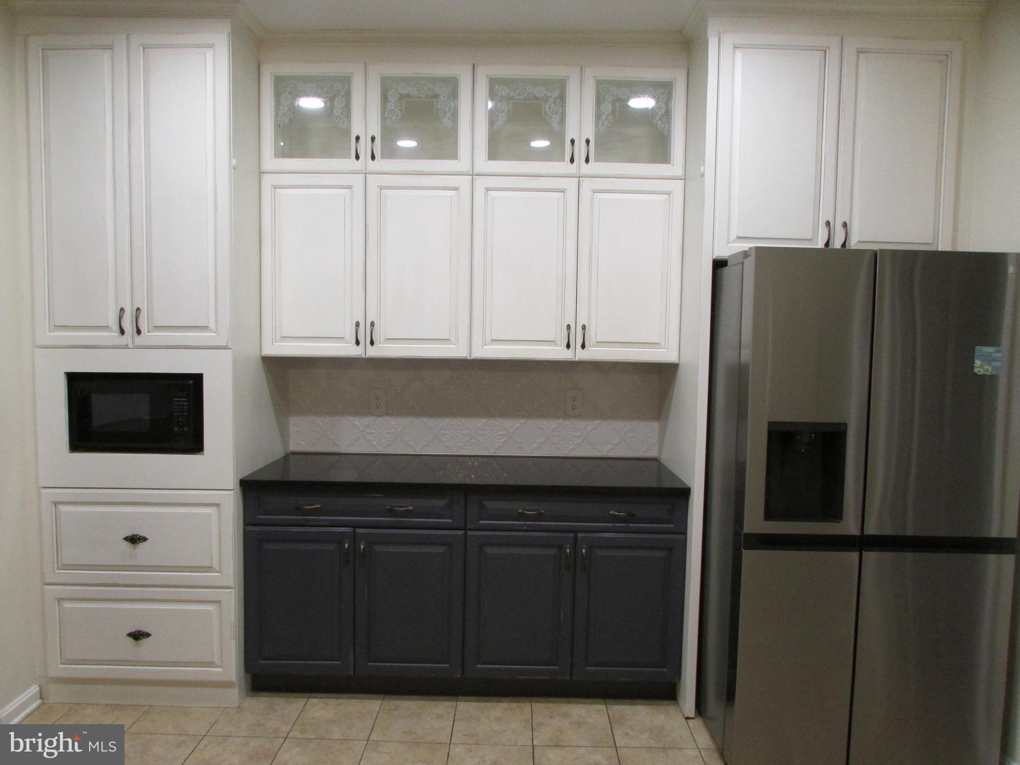 7035 Haycock Road, Unit 103 Falls Church, VA 22043 - Photo 10 of 12 Custom Cabinetry
