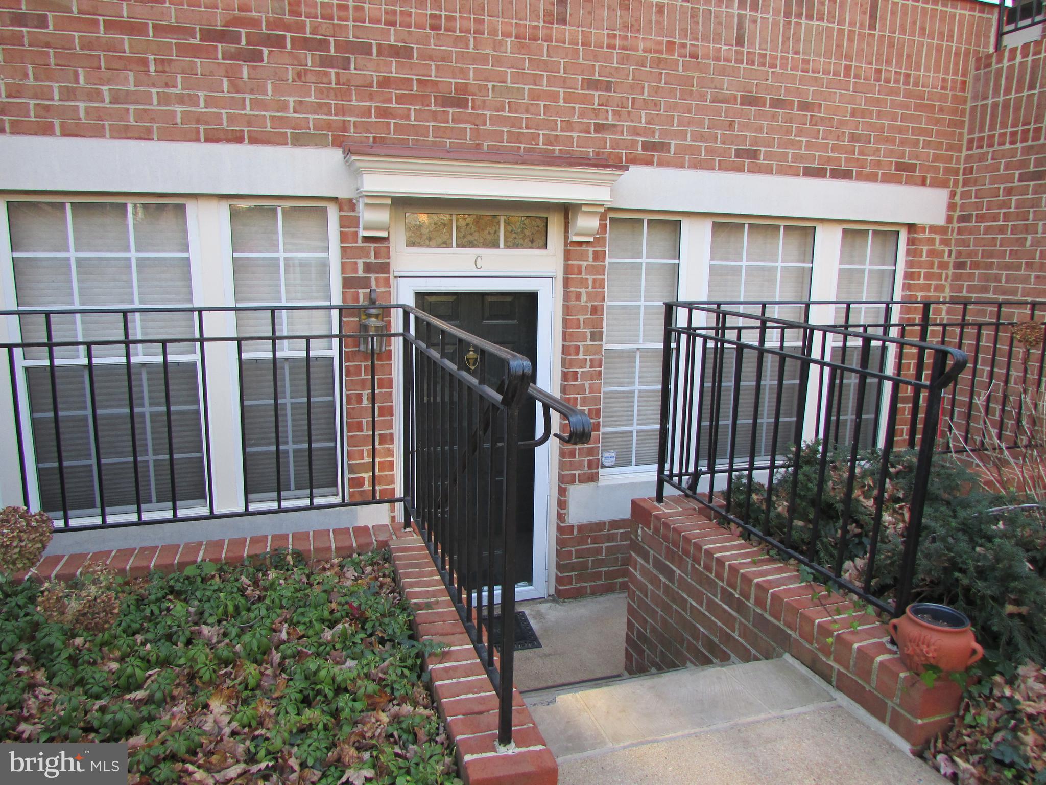7035 Haycock Road, Unit 103 Falls Church, VA 22043 - Photo 11 of 12