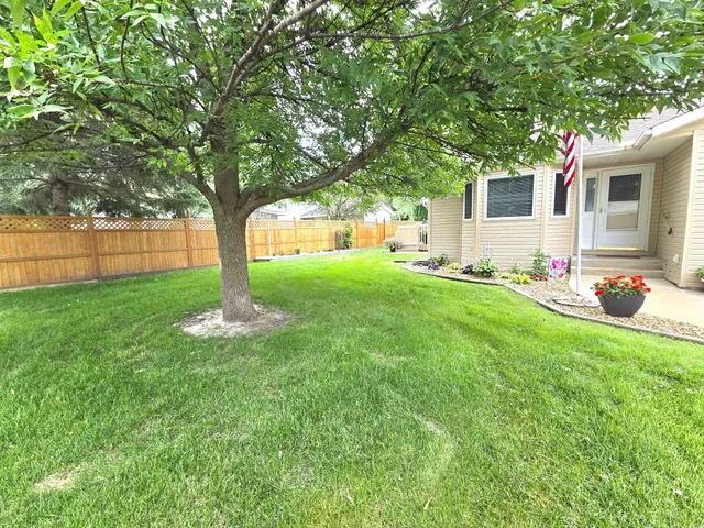 $285,000 | 451 Southwest Delaware Street, Lonsdale, MN 55046