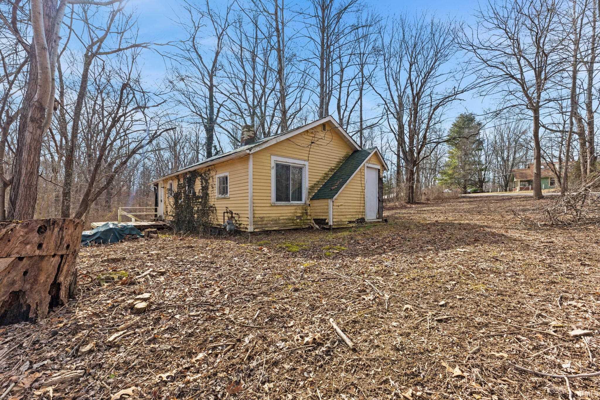 3434 North Russell Road Bloomington, IN 47408 - Photo 1 of 29 Gallery Image 1