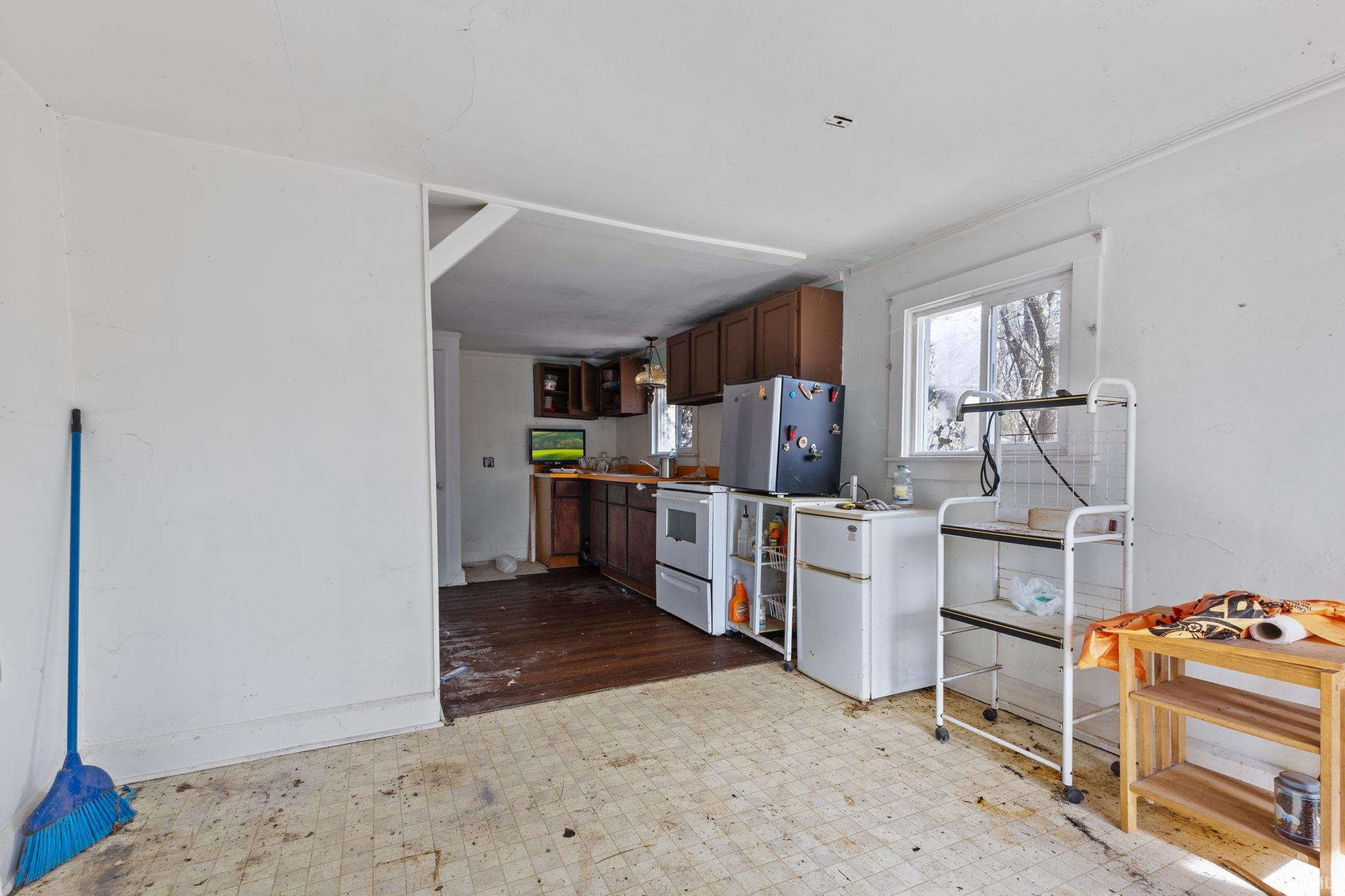 3434 North Russell Road Bloomington, IN 47408 - Photo 7 of 29 Gallery Image 7