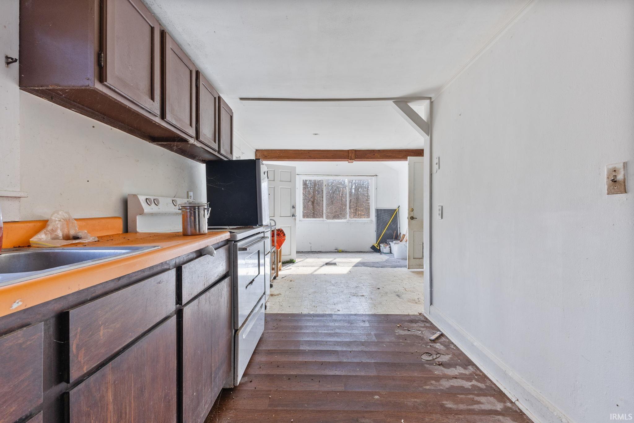 3434 North Russell Road Bloomington, IN 47408 - Photo 8 of 29 Gallery Image 8