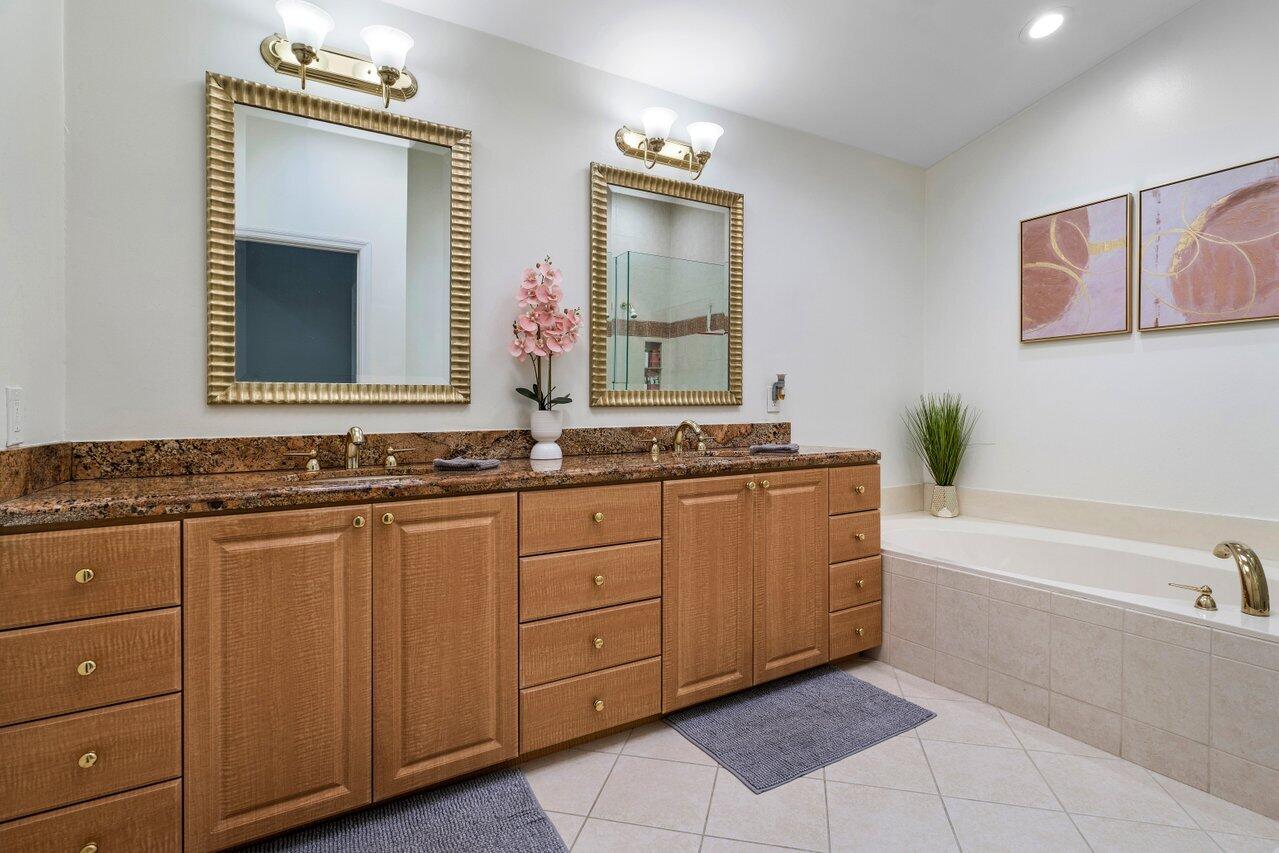 7288 Via Palomar Boca Raton, FL 33433 - Photo 28 of 66 024-7288ViaPalomar-BocaRaton-FL-33433-SM