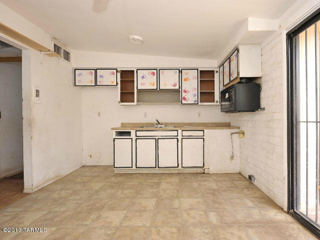 109 East Corona Road Tucson, AZ 85756 - Photo 10 of 26 Gallery Image 10