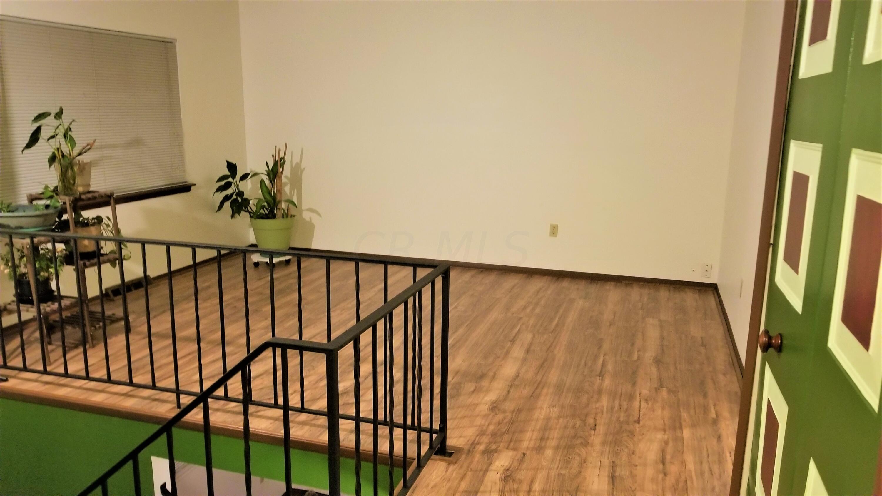 5469 Refugee Road Columbus, OH 43232 - Photo 15 of 22 Gallery Image 15