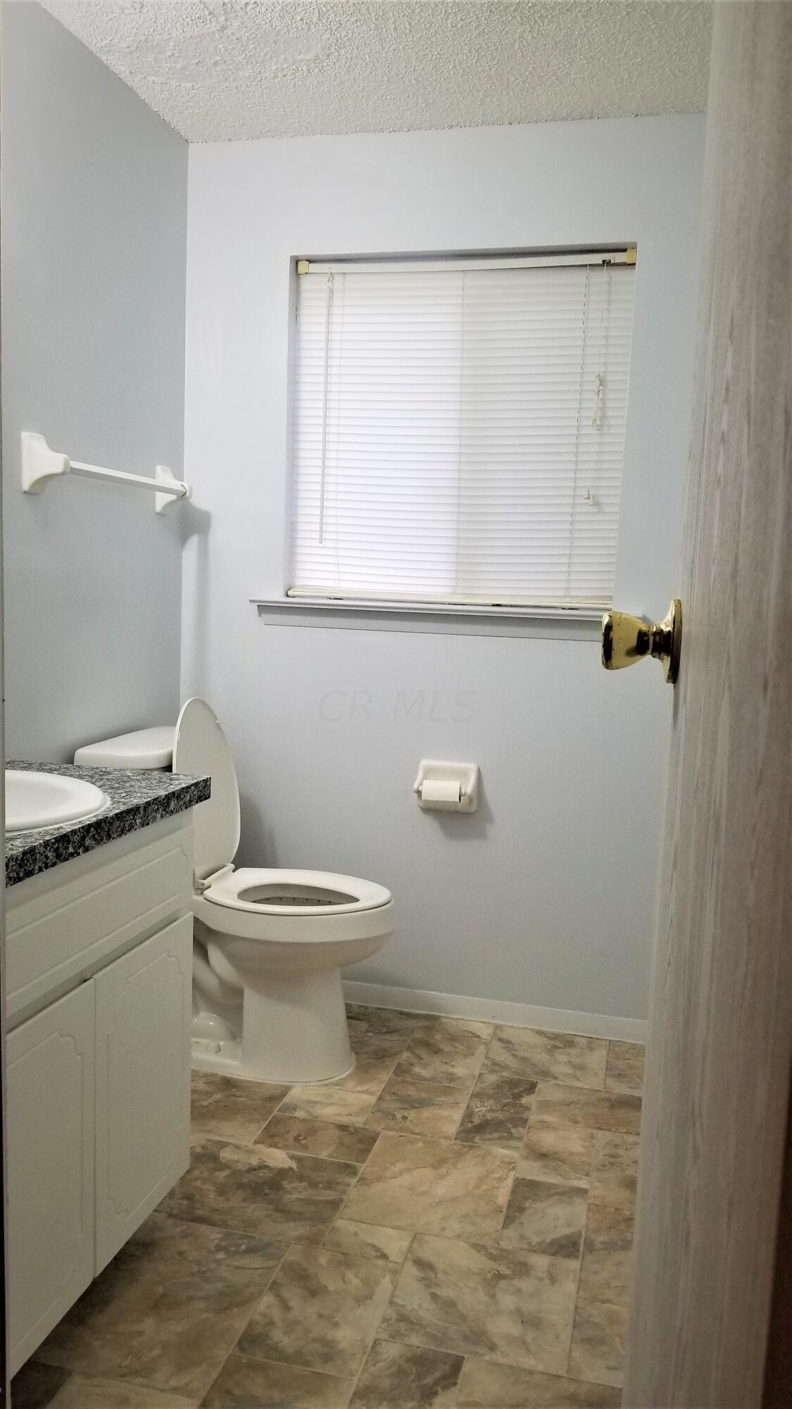 5469 Refugee Road Columbus, OH 43232 - Photo 8 of 22 Gallery Image 8