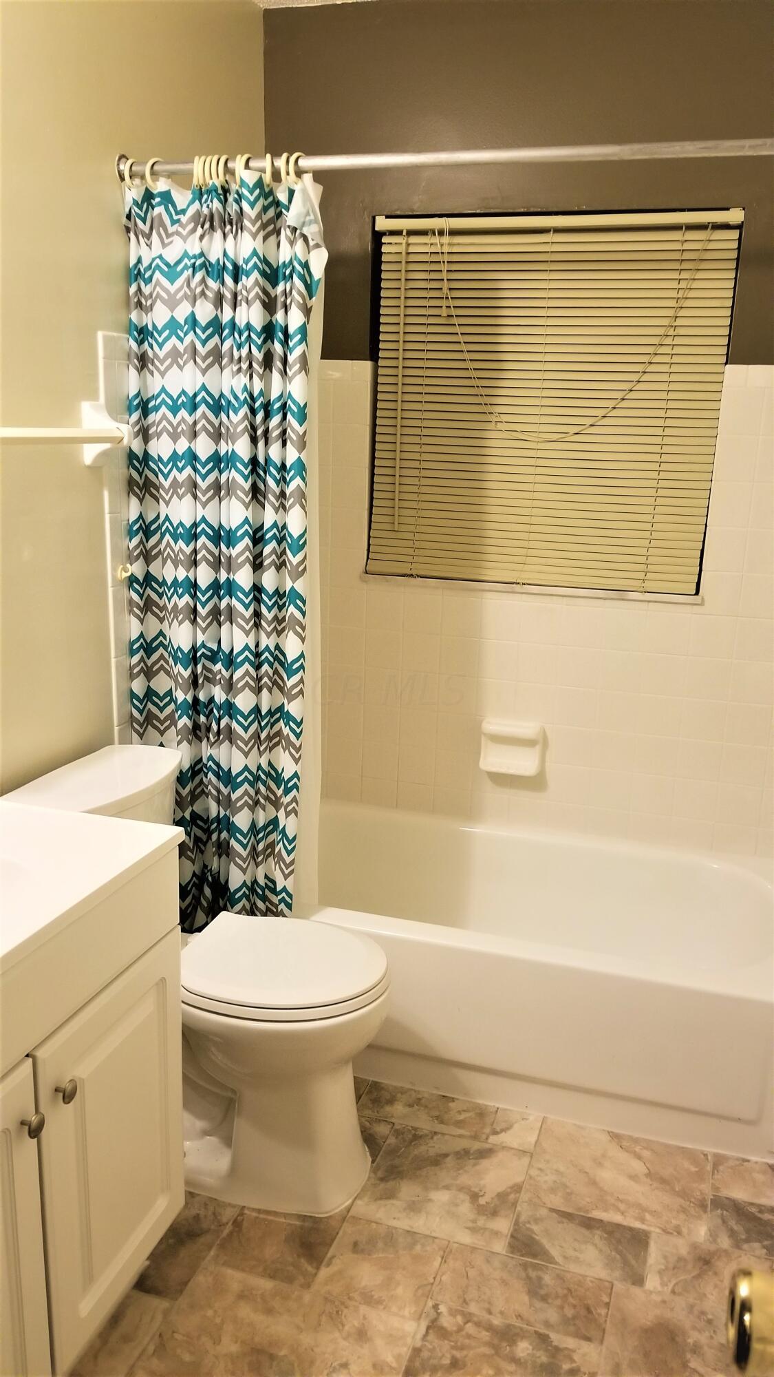 5469 Refugee Road Columbus, OH 43232 - Photo 9 of 22 Gallery Image 9