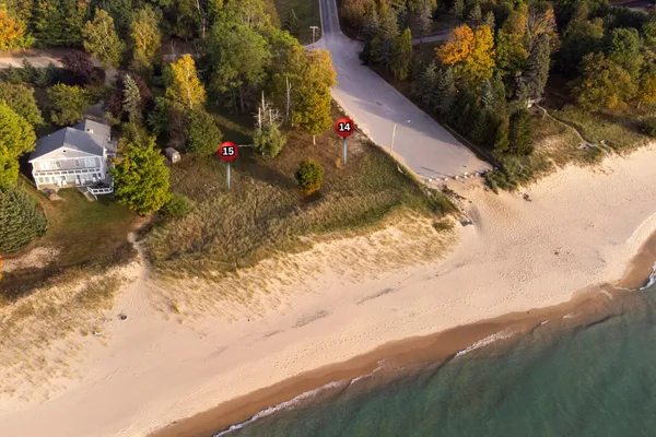 $650,000 | Lakeview Road, Bear Lake, MI 49614