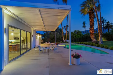 $1,095,000 | 541 North Cantera Circle, Palm Springs, CA 92262